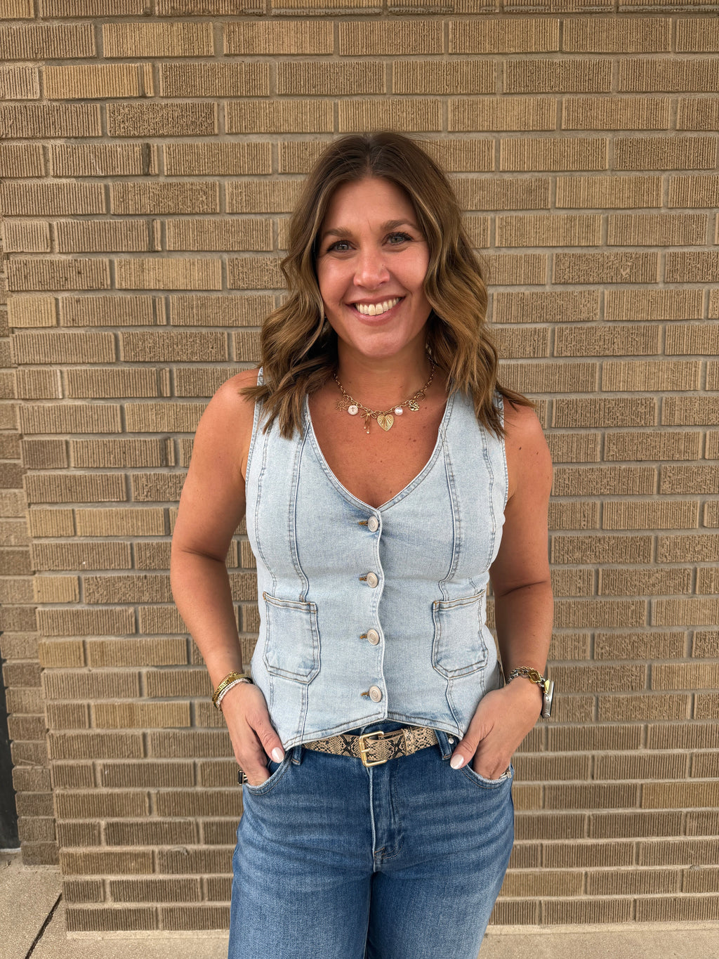 Soft Denim Vest - Light Wash