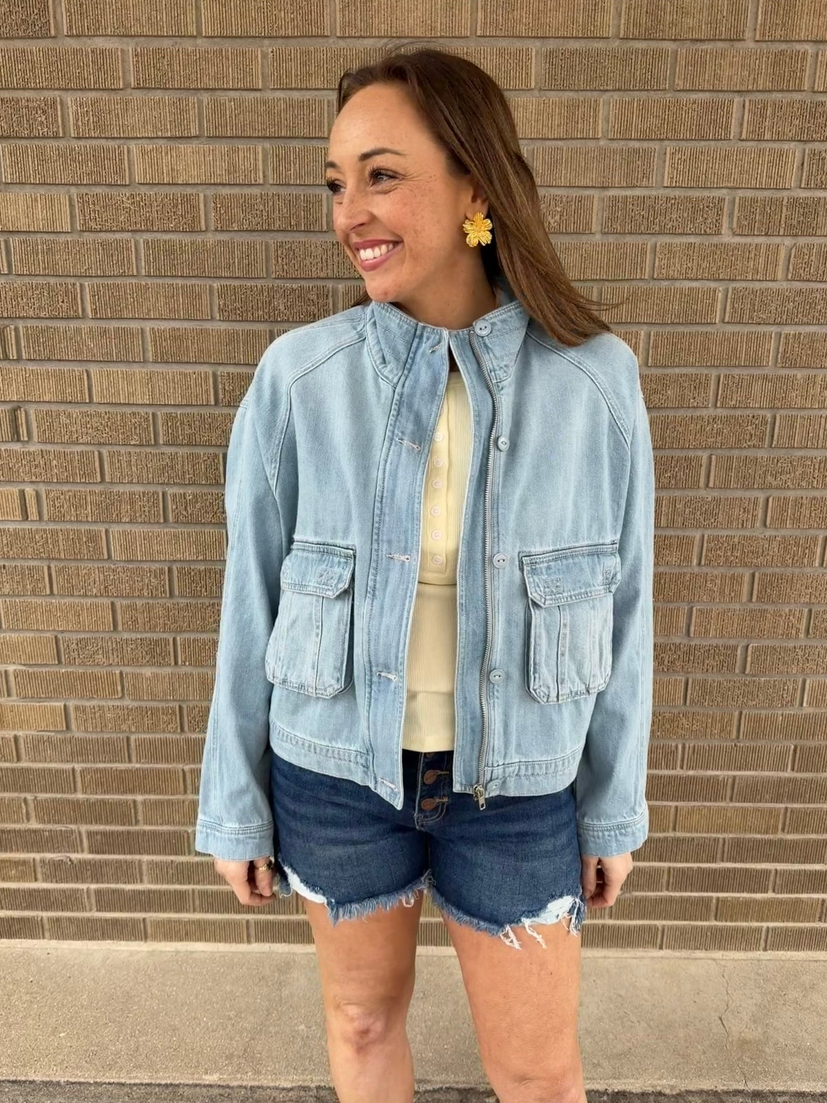 Risen Cropped Boxy Denim Jacket - Light Wash