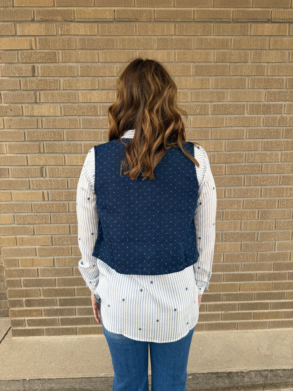 Cropped Polka Dot Denim Vest - Dark Wash