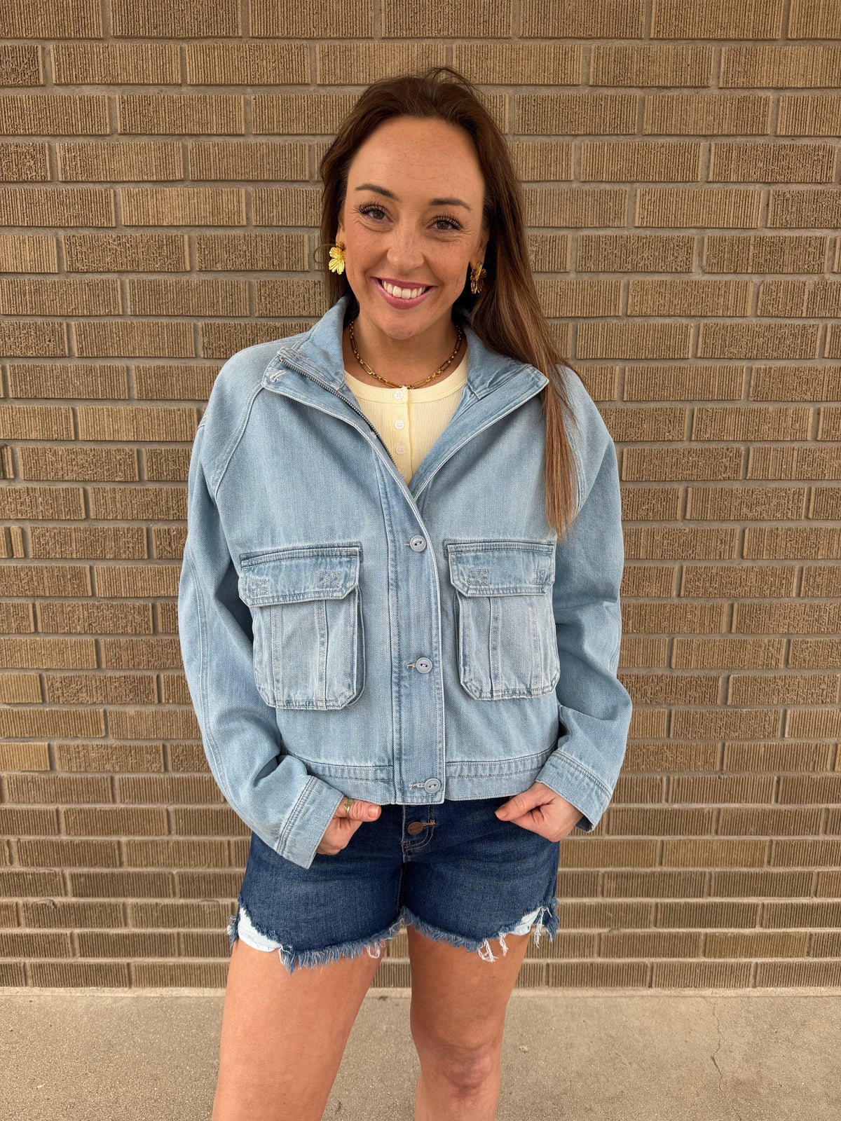 Risen Cropped Boxy Denim Jacket - Light Wash