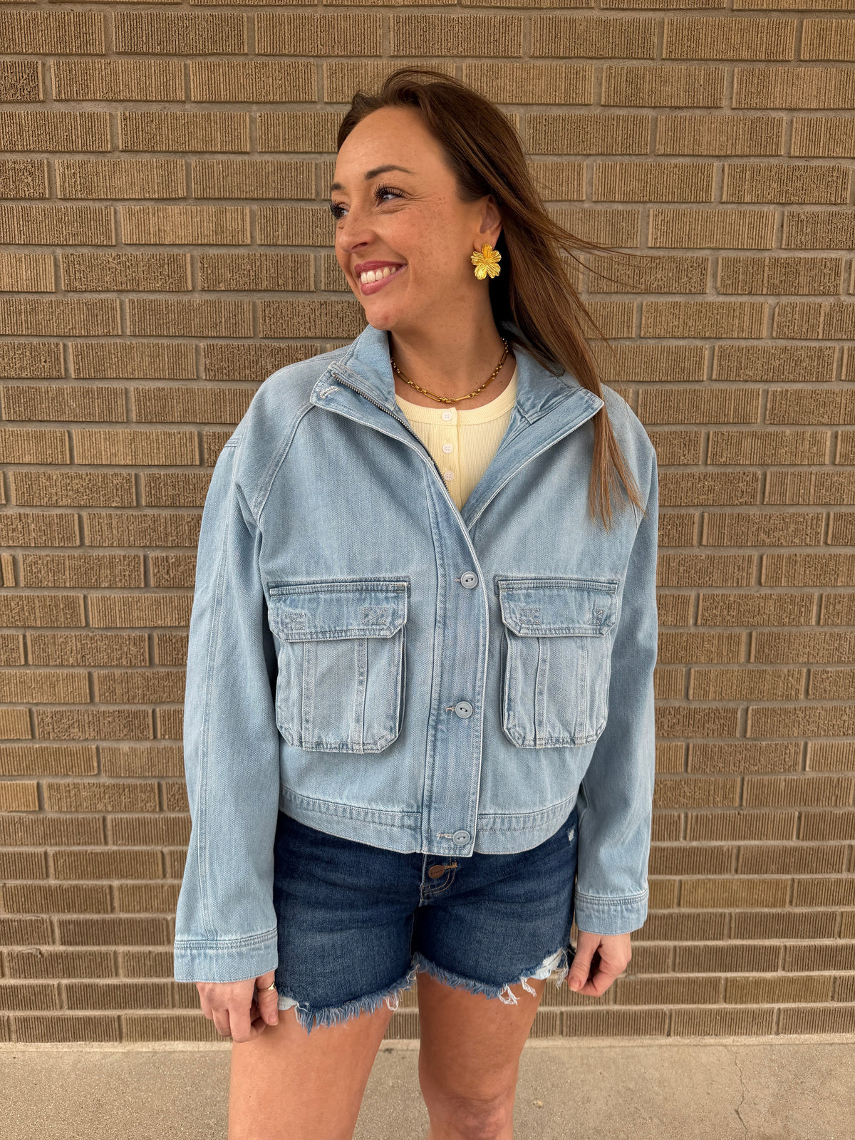 Risen Cropped Boxy Denim Jacket - Light Wash