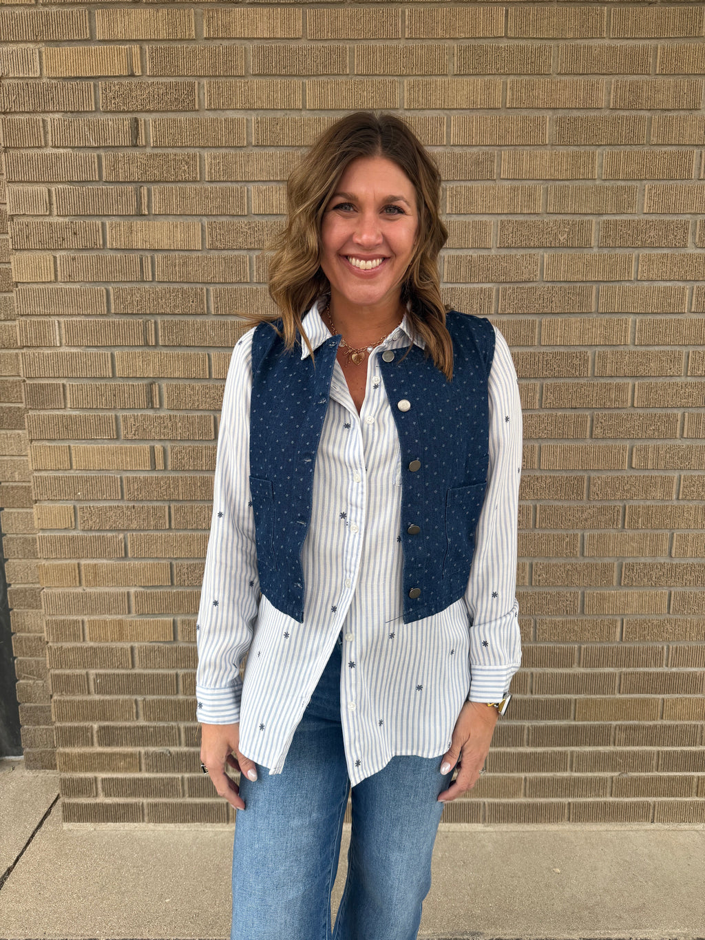 Cropped Polka Dot Denim Vest - Dark Wash