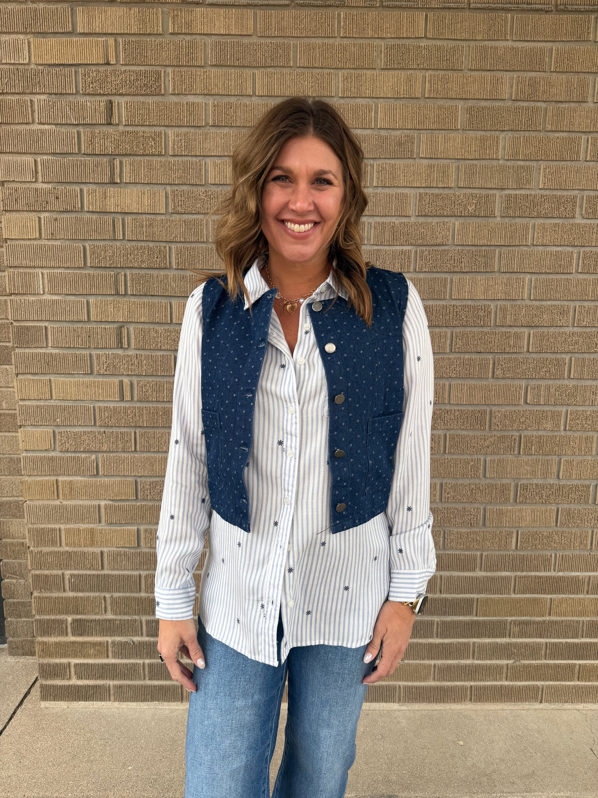 Cropped Polka Dot Denim Vest - Dark Wash